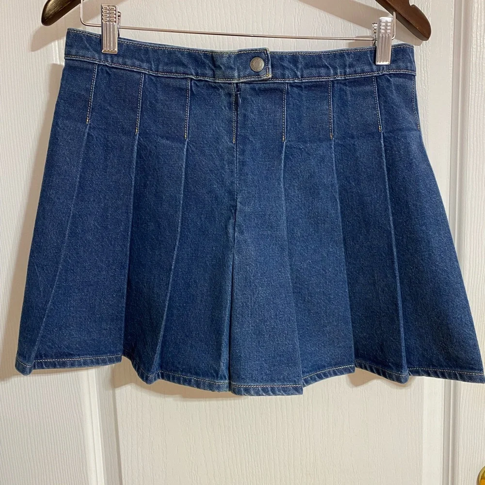 Aritzia Sunday Best “Lennon” Denim Pleated Mini Skirt Size 8 - Picture 6 of 9